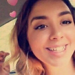 Meet your Posher, Zoie